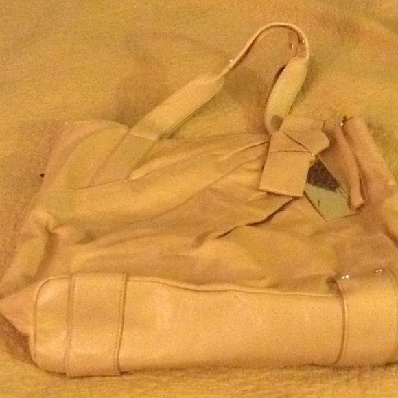 LARGE VINCE CAMUTO TOTE BAG GENTYL USED - Picture 5 of 8